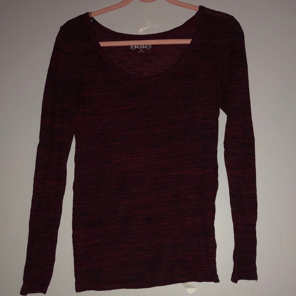 Black and red long sleeve T-shirt